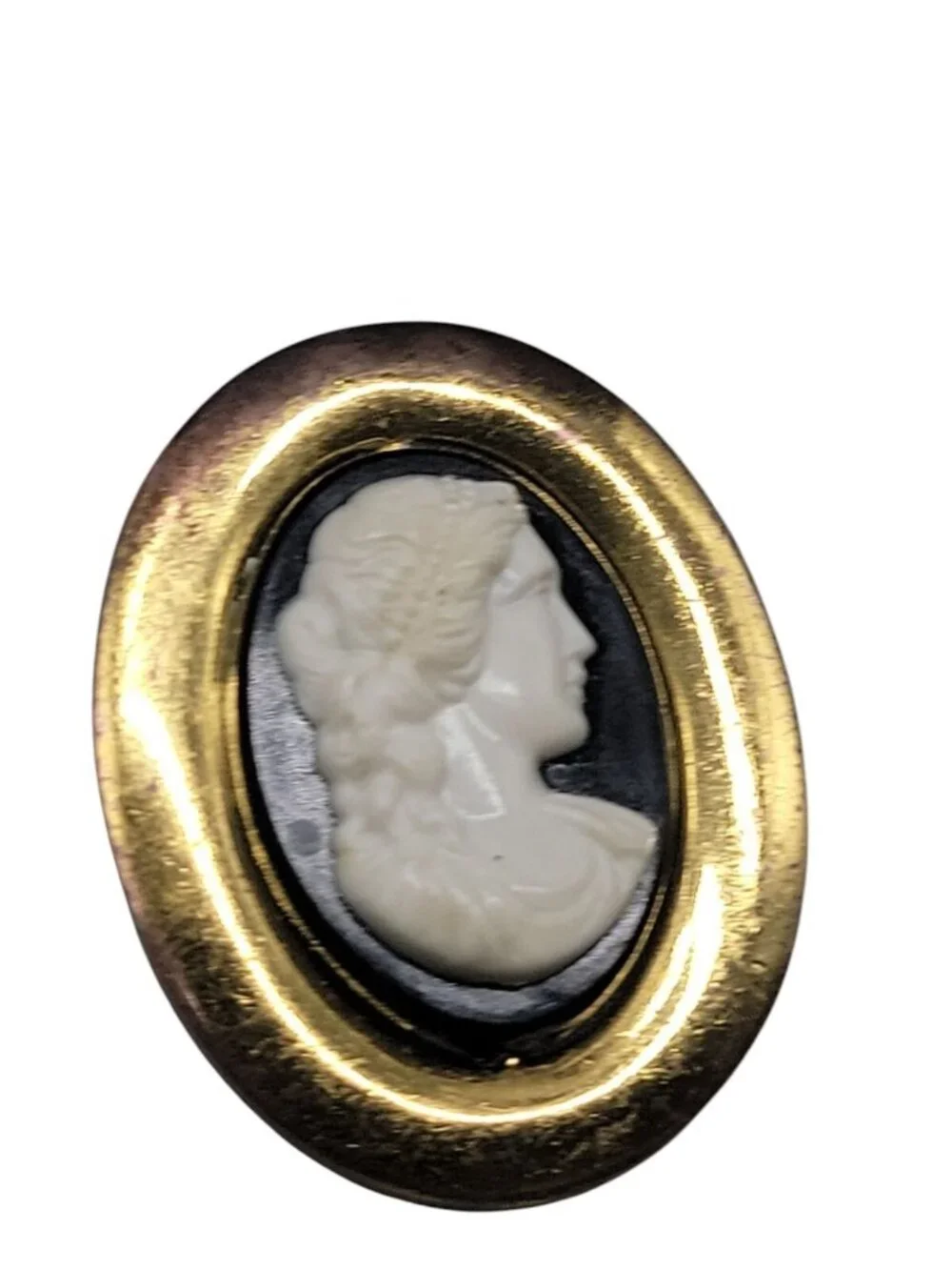 VTG Molded Celluloid Cameo Brooch Gold Tone Frame Black White Victorian Lady